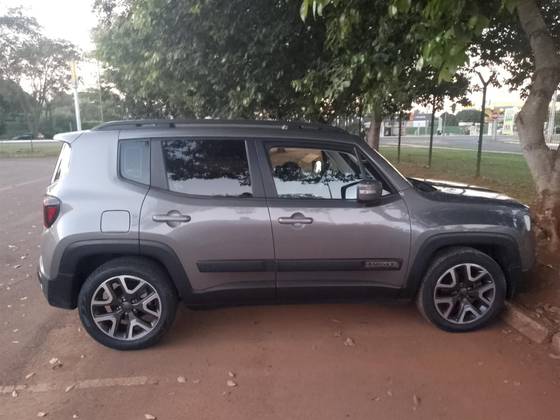 JEEP RENEGADE 1.8 16V FLEX LONGITUDE 4P AUTOMÁTICO JEEP RENEGADE 1.8 16V FLEX LONGITUDE 4P AUTOMÁTICO